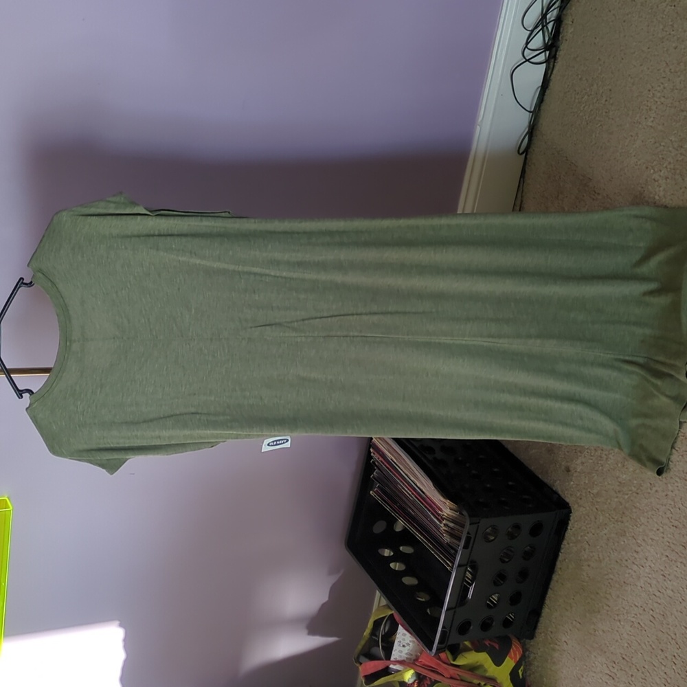 Old Navy Tshirt Dress - Picture 4 of 6